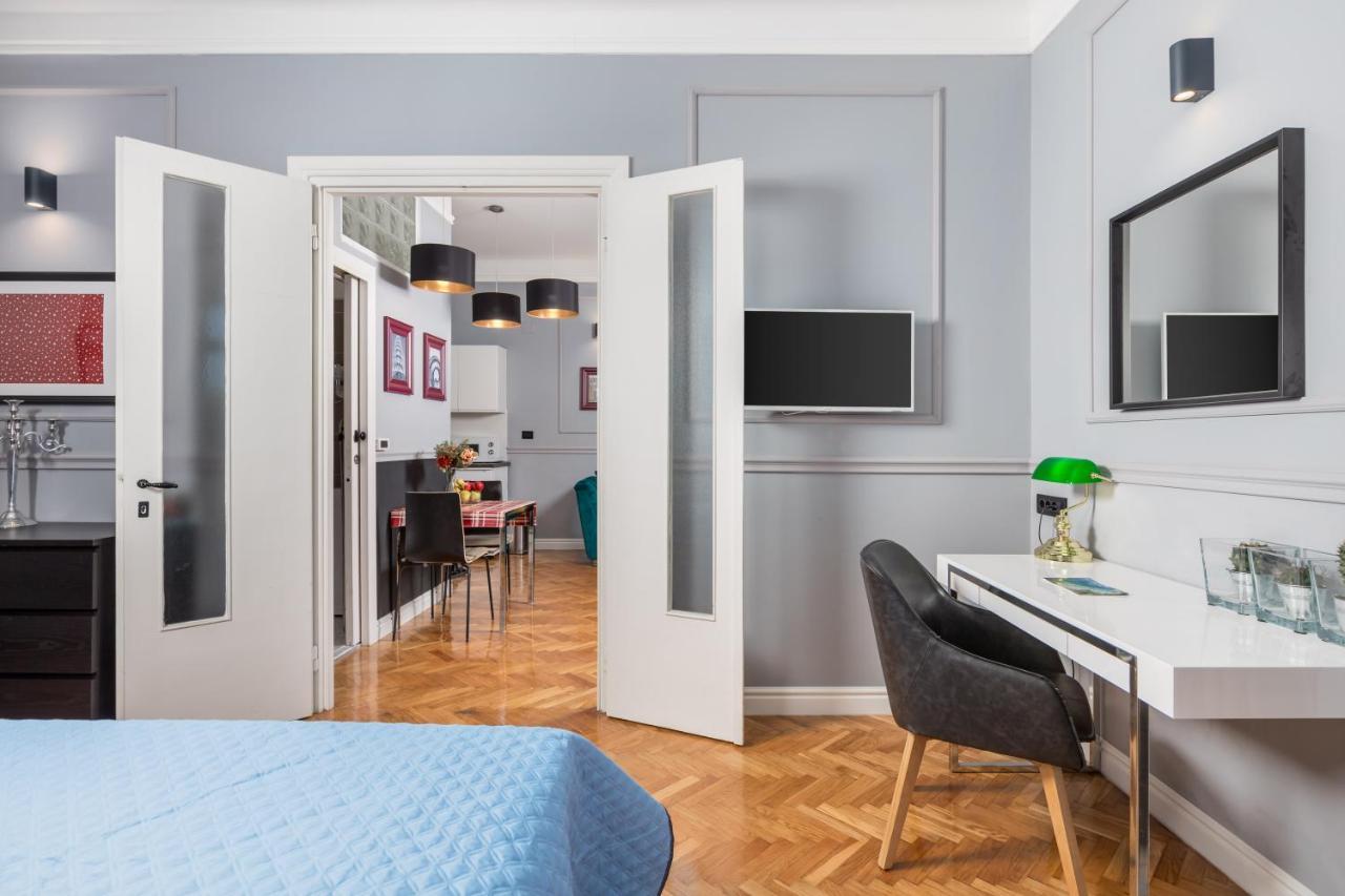 Apartment Tiziano-Belveder With Private Garage リエカ エクステリア 写真